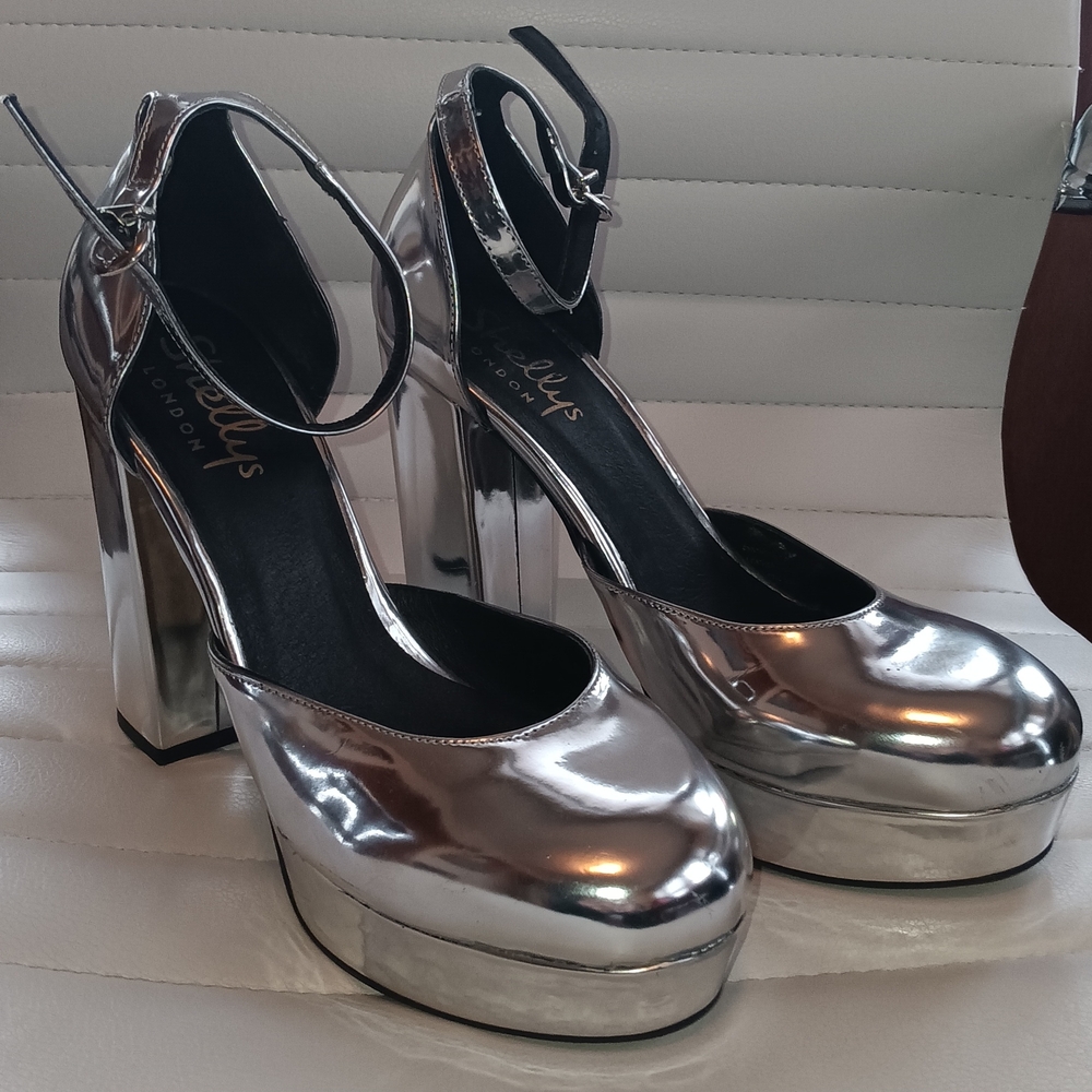 Shellys London Silver Stiletto Heels
